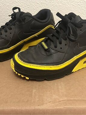 Nike Black and Yellow Men’s Air Max Sneakers
